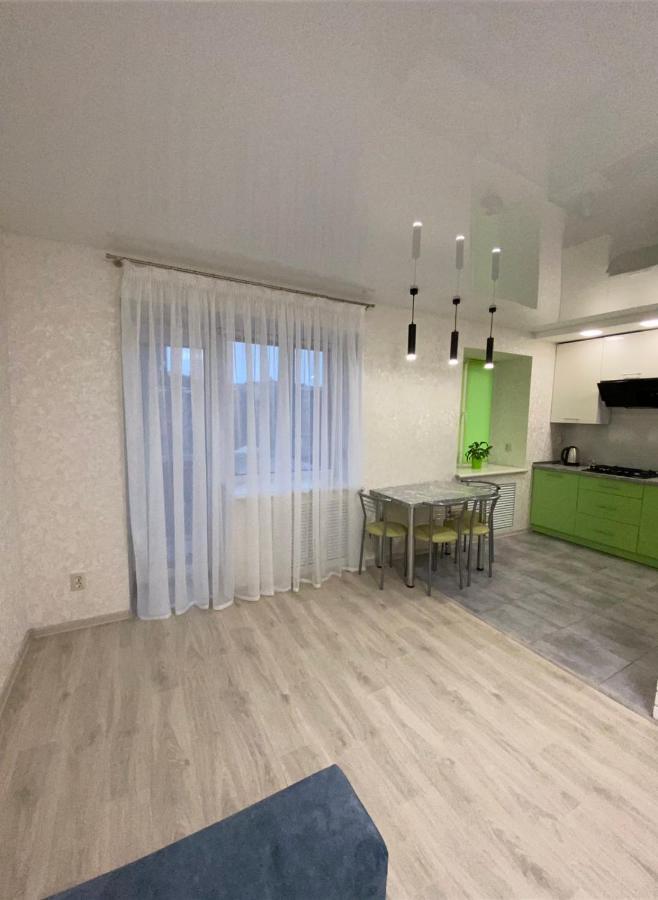 Suite Mira Avenue Center Двухкомнатная Квартира в центре возле ТЦ Мегацентр Чернигов Экстерьер фото
